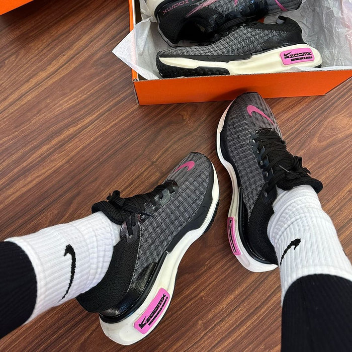 Tênis Zoomx Premium + Smartwatch X9 Pro Max — Seu combo de estilo e tecnologia